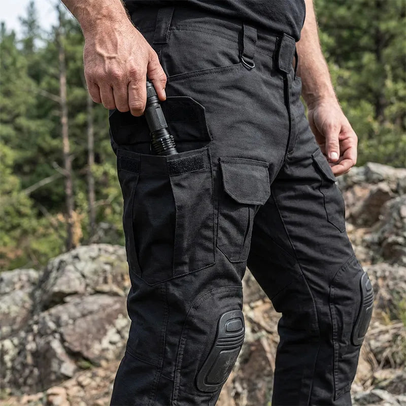 50% OFF – Robuste Herren Cargo Hose mit integrierten Kniepolstern